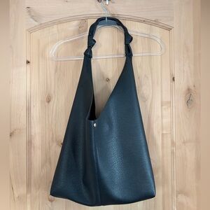 THE LOVE KNOT SLOUCHY BAG black Anthropologie